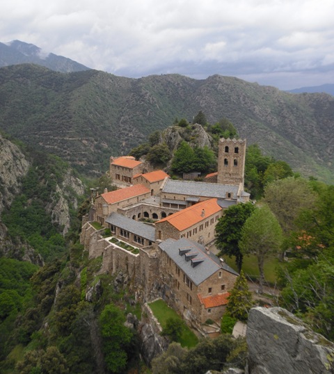 klooster in Pyreneeën